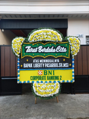 Papan Bunga Duka di Penebel