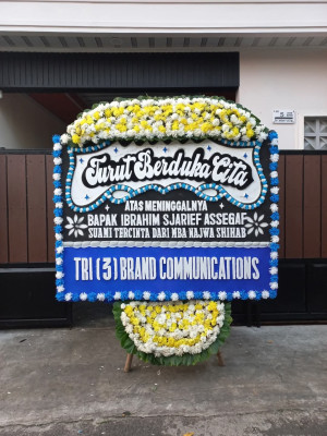 Papan Bunga Duka di Penebel